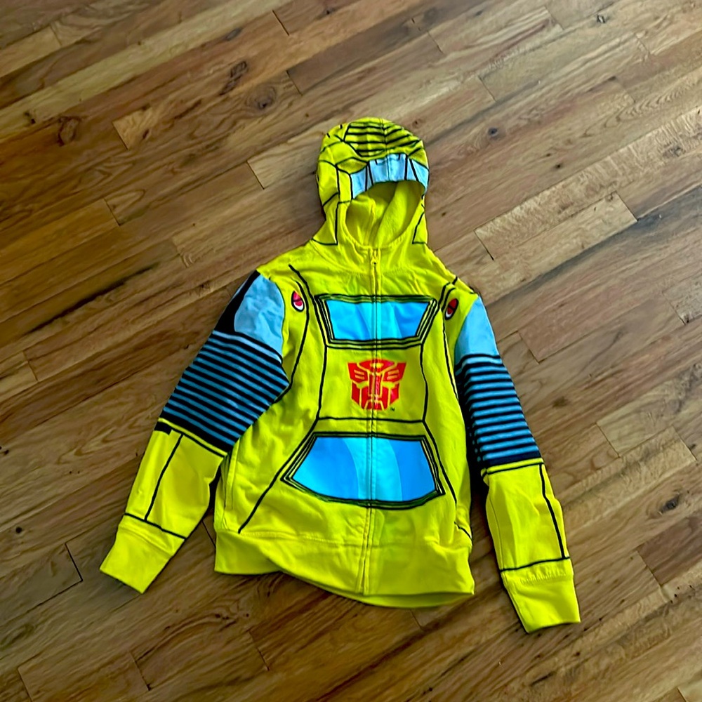 Bumblebee transformers sweatshirt, size 7